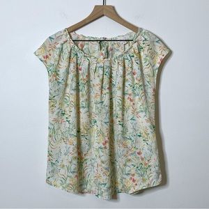 LC Lauren Conrad Floral Springtime Pleated Short Sleeve Blouse Top - Large